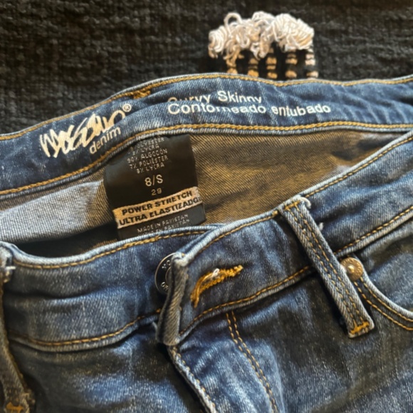 Mossimo jeans size 8 - Picture 5 of 7